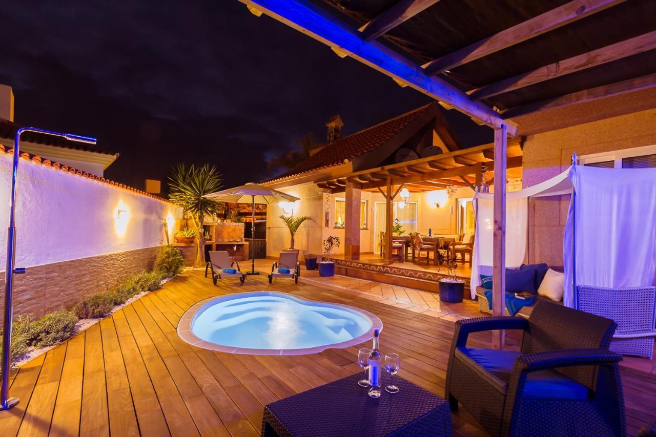 Villa Hibiscus Centrum Corralejo Beach Private Pool Family Екстериор снимка