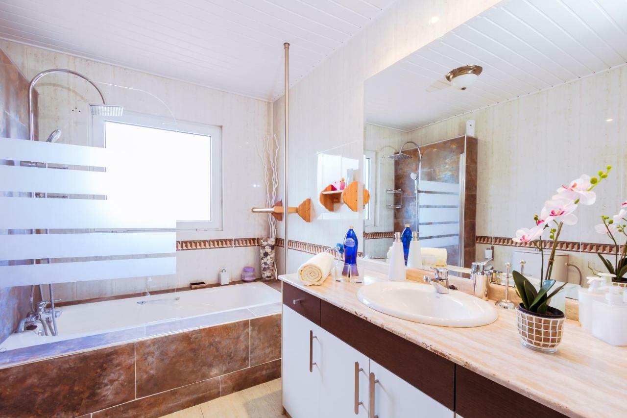 Villa Hibiscus Centrum Corralejo Beach Private Pool Family Екстериор снимка